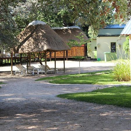 Juda Haus Lodge Katima Mulilo Zewnętrze zdjęcie