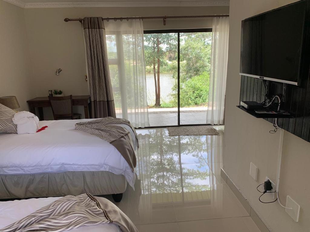 Juda Haus Lodge Katima Mulilo Zewnętrze zdjęcie